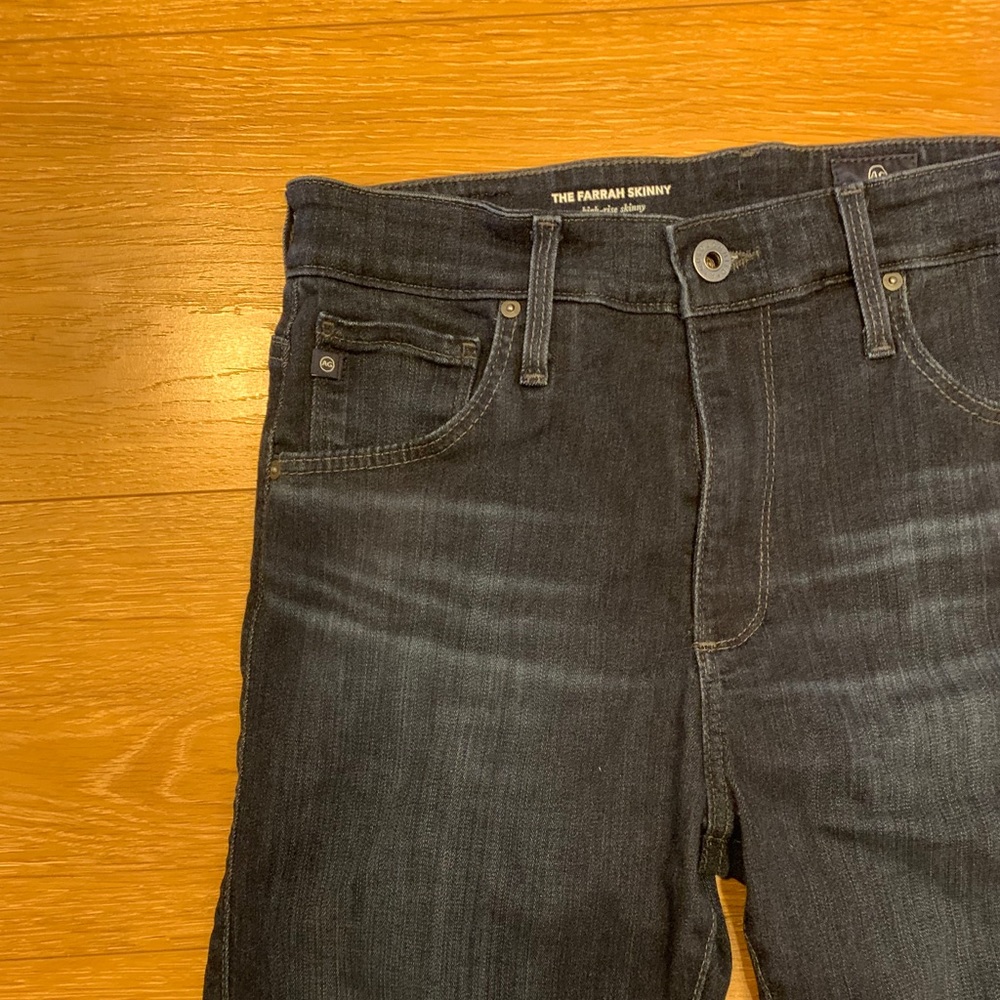 The Farrah Skinny Jeans